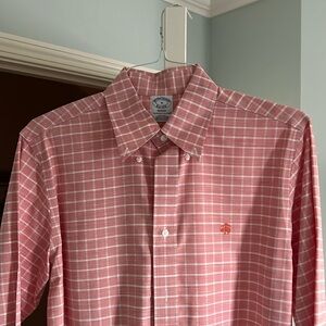 Brooks Brothers Medium Button Down